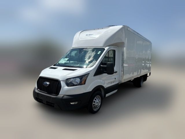 2023 Ford Transit Base