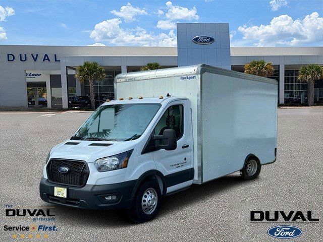 2023 Ford Transit Base