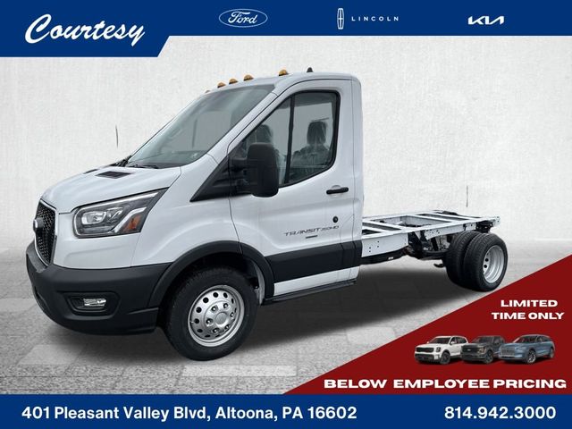 2023 Ford Transit Base