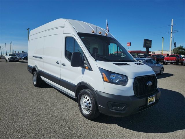 2023 Ford Transit Base