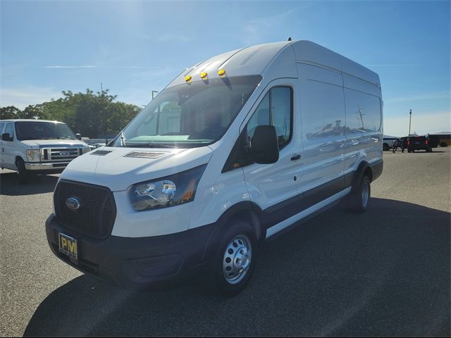 2023 Ford Transit Base