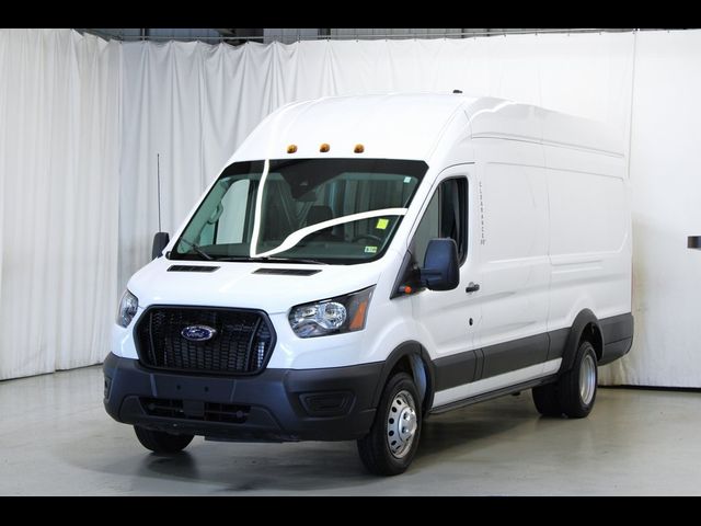 2023 Ford Transit Base