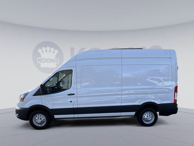 2023 Ford Transit Base