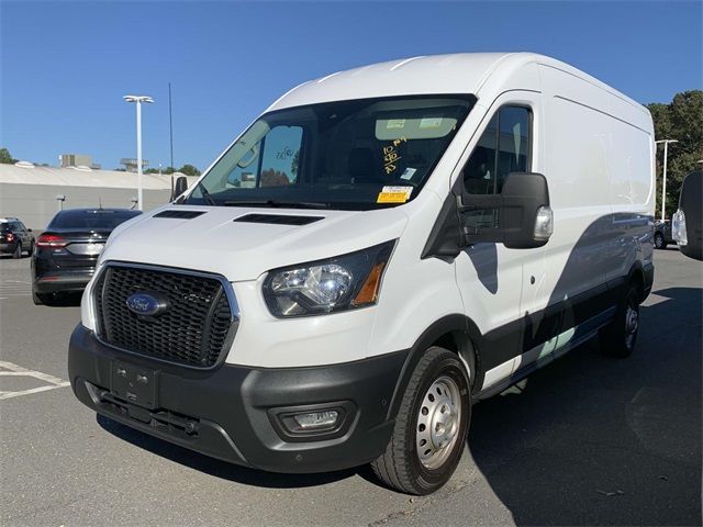 2023 Ford Transit Base