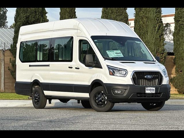 2023 Ford Transit Base