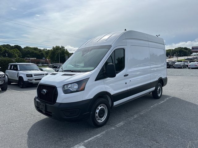 2023 Ford Transit Base