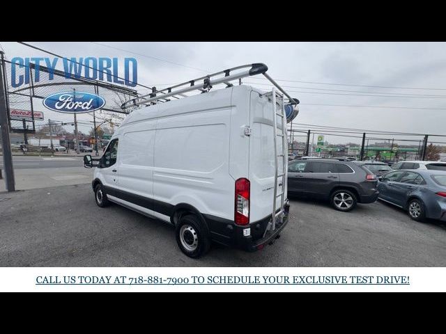 2023 Ford Transit Base