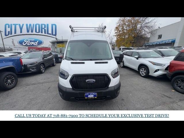 2023 Ford Transit Base