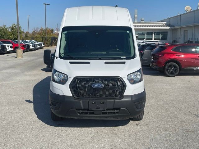 2023 Ford Transit Base