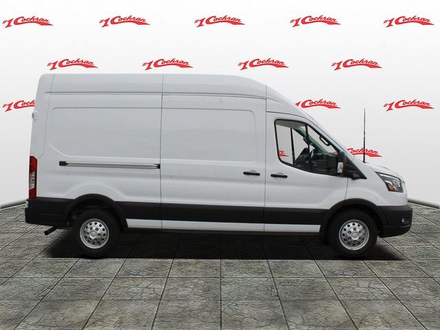 2023 Ford Transit Base