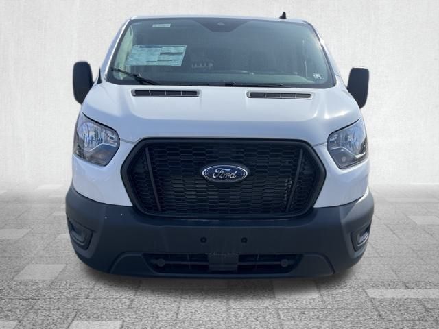 2023 Ford Transit Base