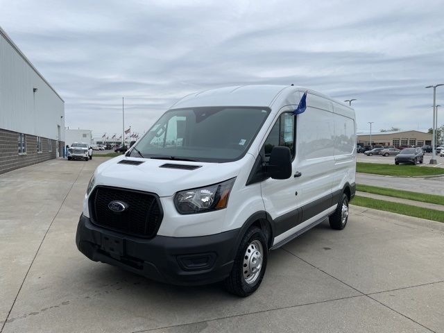 2023 Ford Transit Base