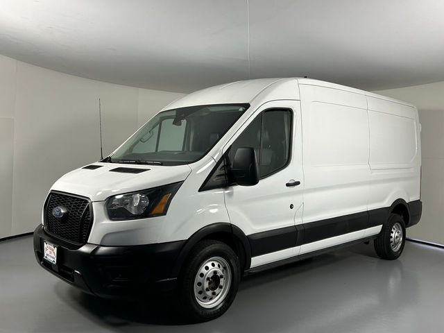 2023 Ford Transit Base