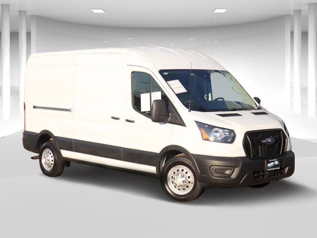 2023 Ford Transit Base