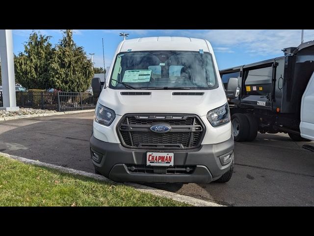 2023 Ford Transit Base