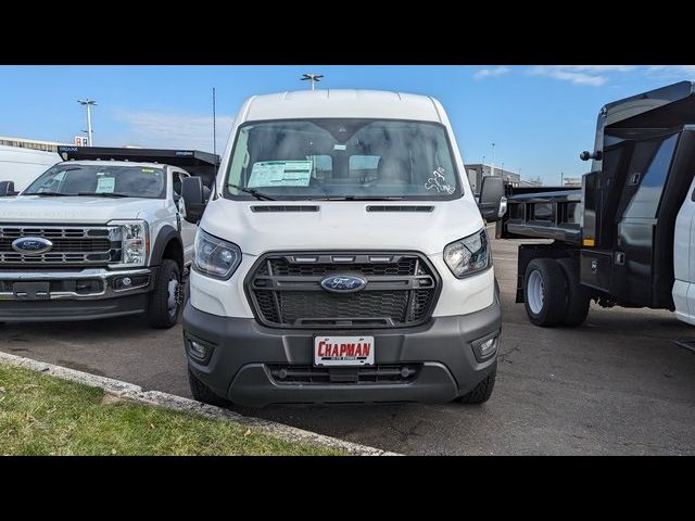 2023 Ford Transit Base