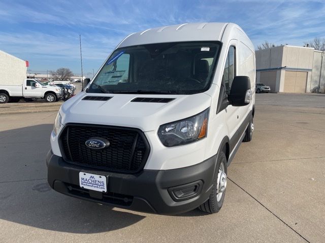 2023 Ford Transit Base