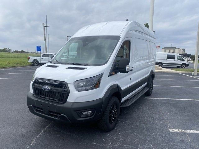 2023 Ford Transit Base