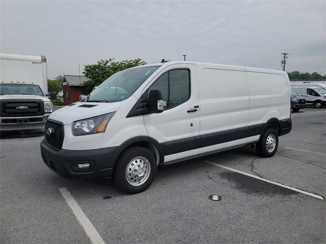 2023 Ford Transit Base
