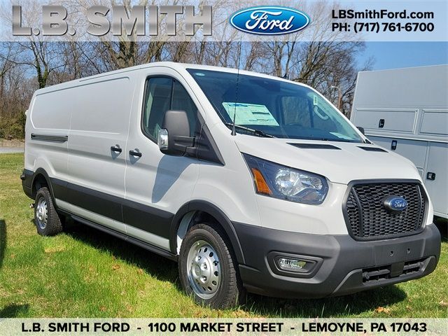 2023 Ford Transit Base