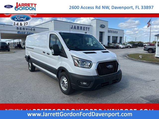 2023 Ford Transit Base