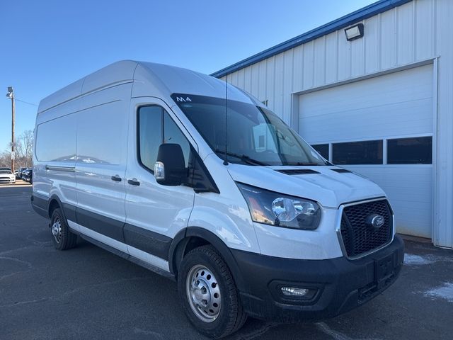 2023 Ford Transit Base