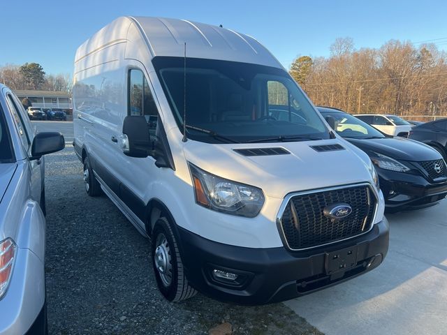 2023 Ford Transit Base