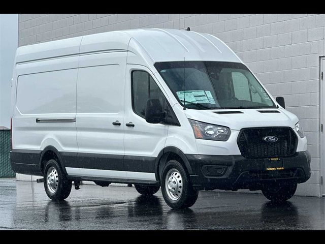 2023 Ford Transit Base