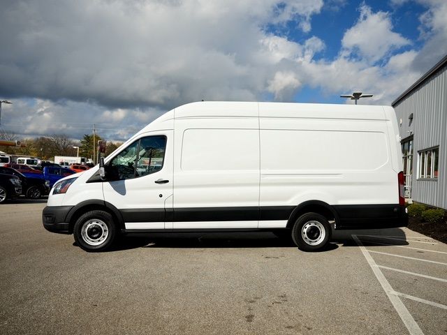 2023 Ford Transit Base