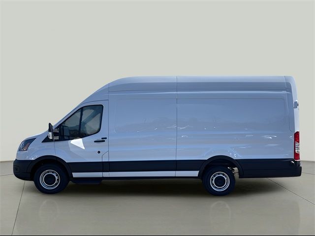 2023 Ford Transit Base