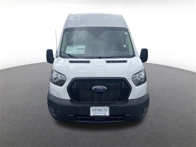 2023 Ford Transit Base