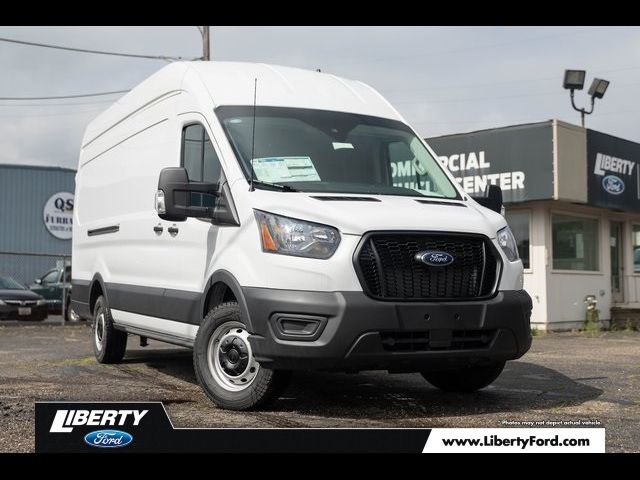 2023 Ford Transit Base