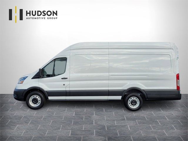 2023 Ford Transit Base