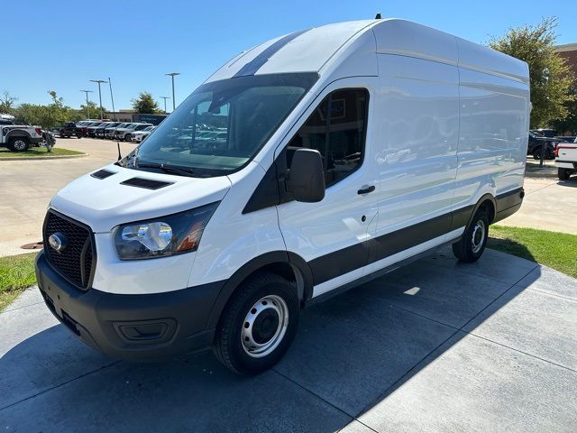 2023 Ford Transit Base