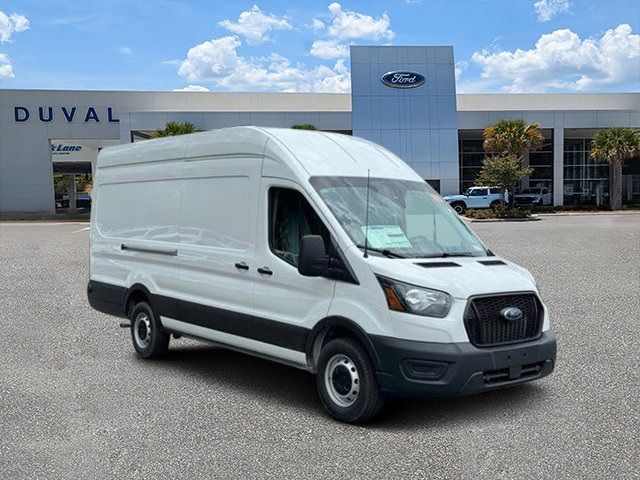 2023 Ford Transit Base