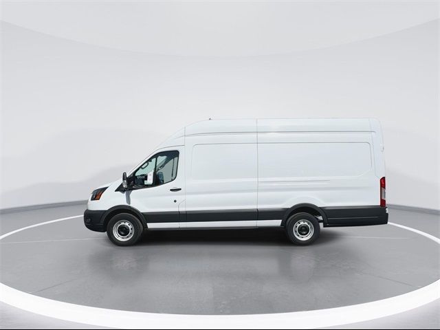 2023 Ford Transit Base