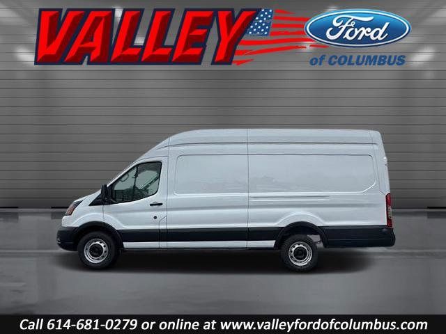 2023 Ford Transit Base