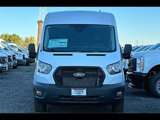 2023 Ford Transit Base