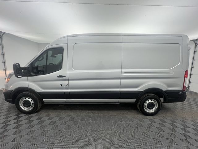 2023 Ford Transit Base