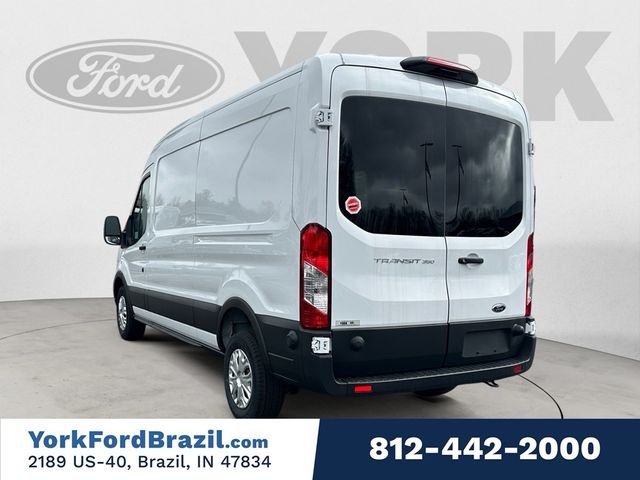 2023 Ford Transit Base