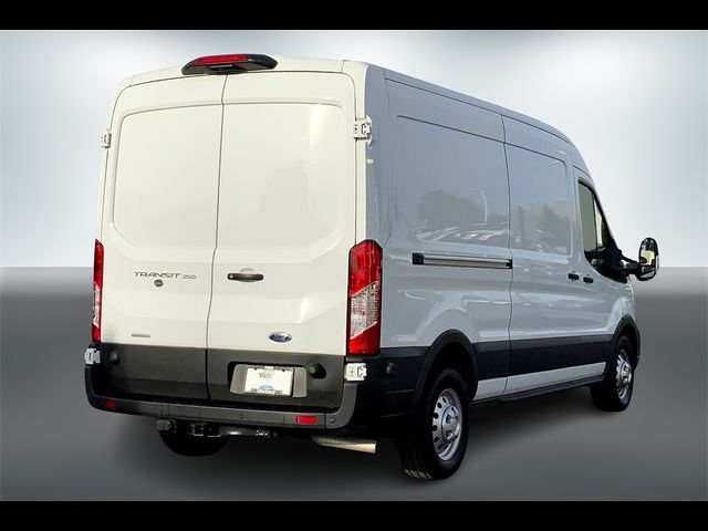 2023 Ford Transit Base