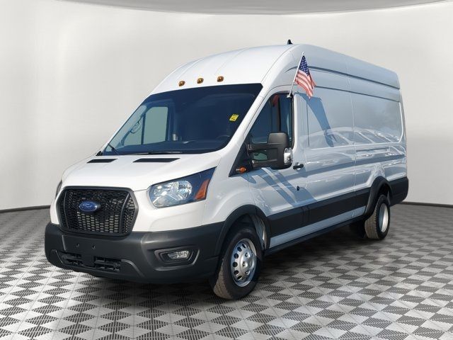 2023 Ford Transit Base