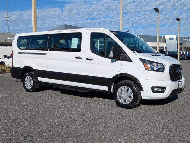 2023 Ford Transit XLT