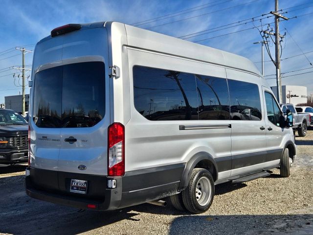 2023 Ford Transit XLT