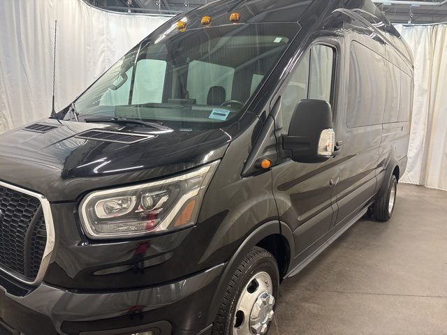 2023 Ford Transit XLT