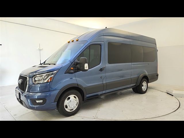 2023 Ford Transit XLT