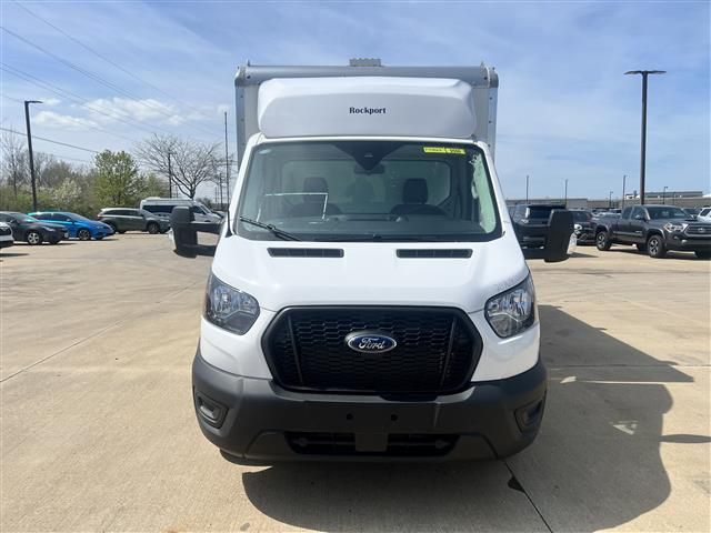 2023 Ford Transit Base