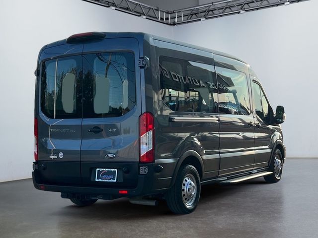 2023 Ford Transit XLT