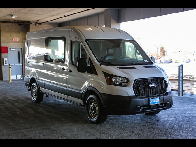 2023 Ford Transit Base