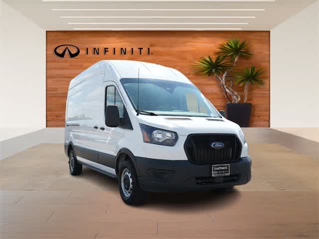 2023 Ford Transit Base